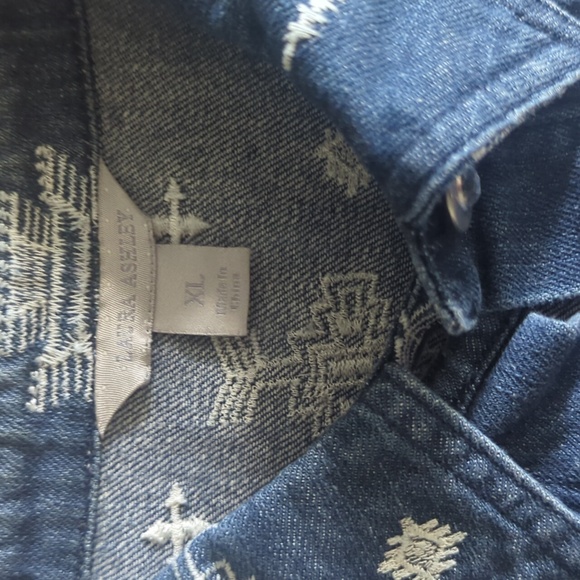 LAURA ASHLEY Aztec/Southwest embroidered denim jacket Cowgirl Western sz XL EUC - Picture 3 of 11